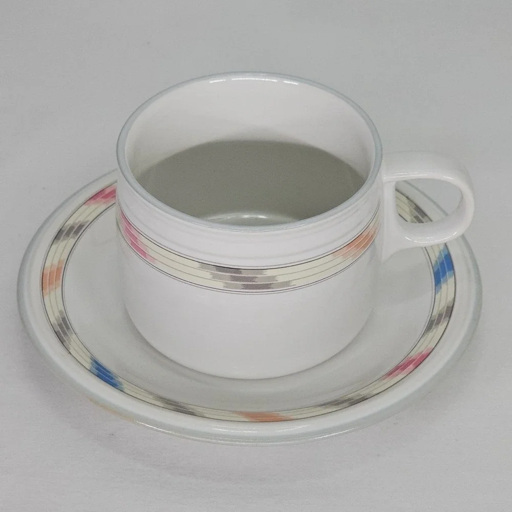 Studio Nova Villager Mesa Set Service 8‎ VTG MCM Dinnerware Plates Retro